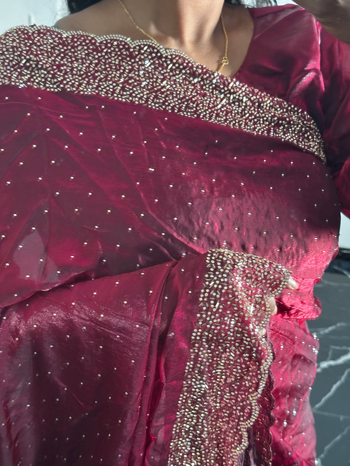 One minute saree rouge bordeaux
