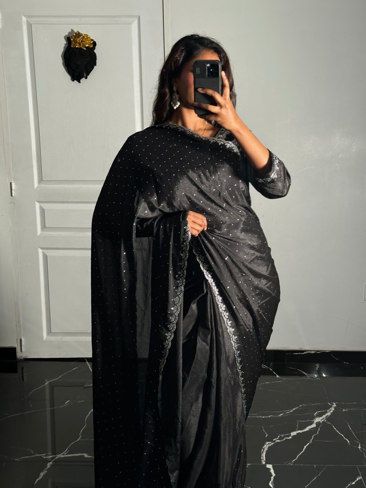 One minute saree noir