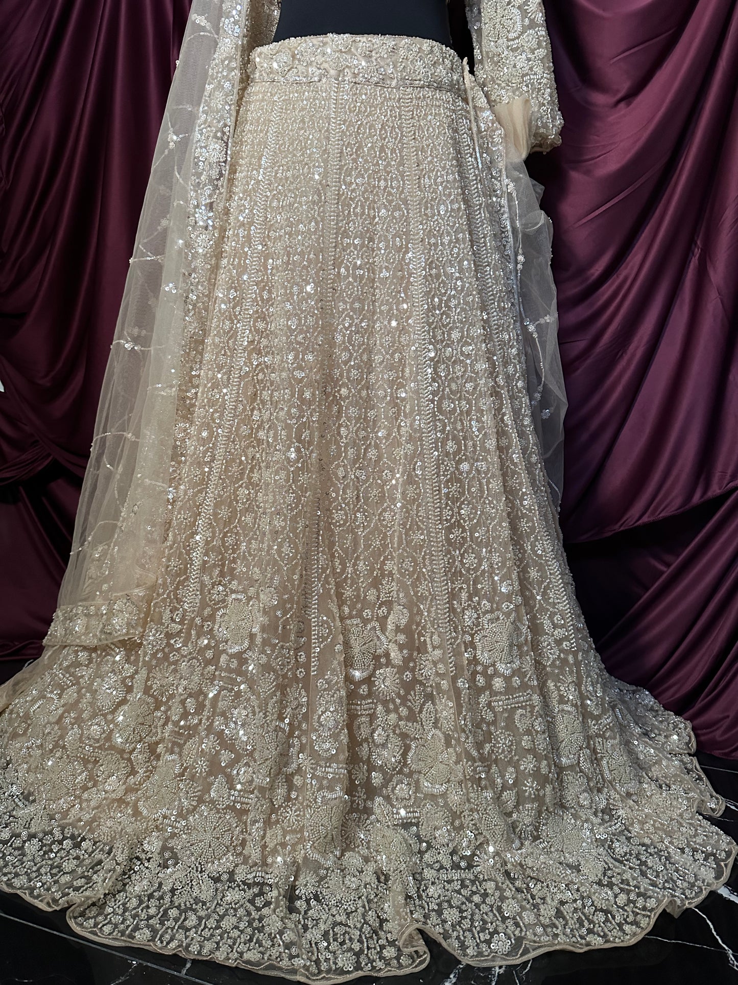 Hayani Lehenga