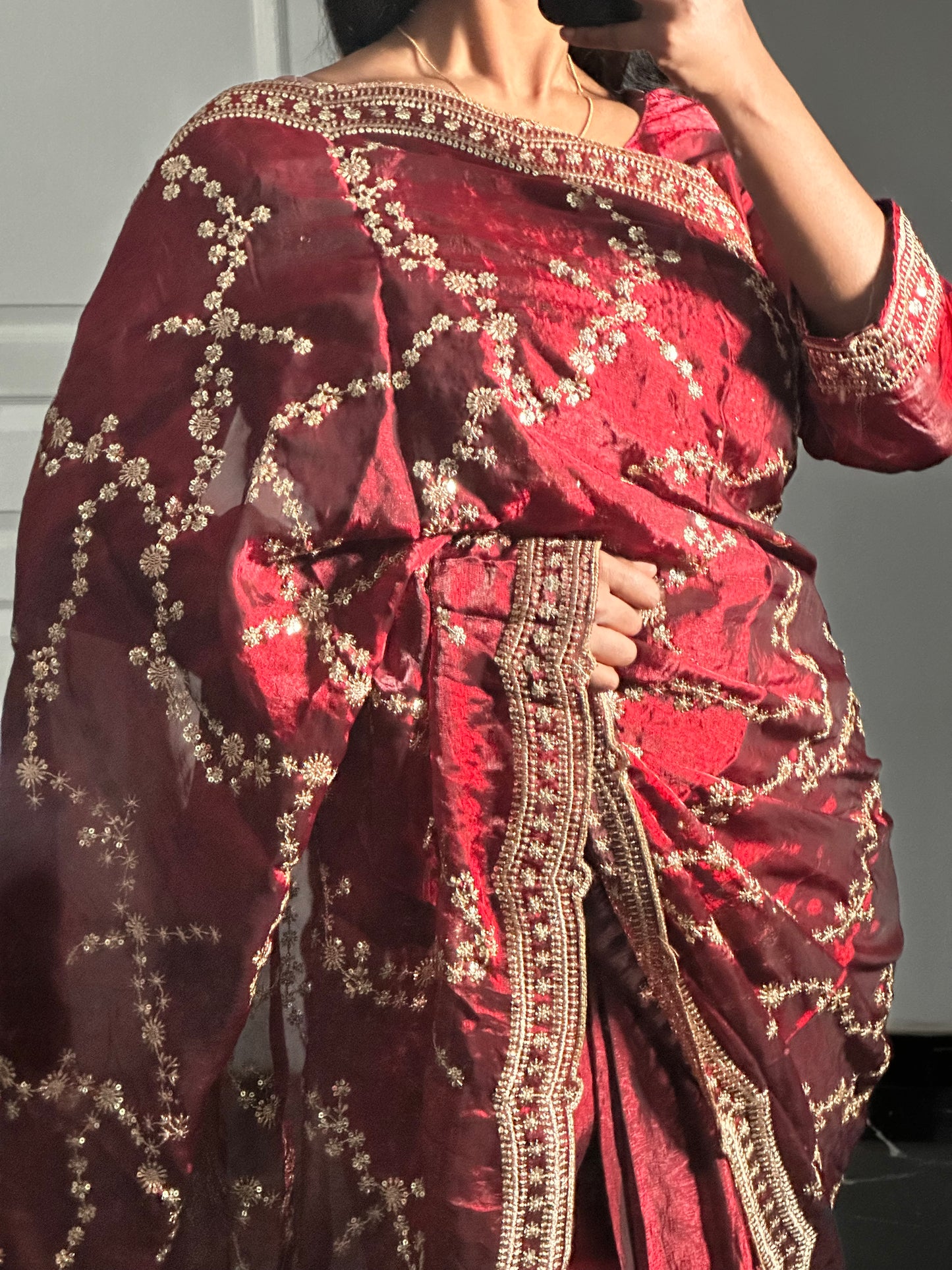 Saree Zoya rouge