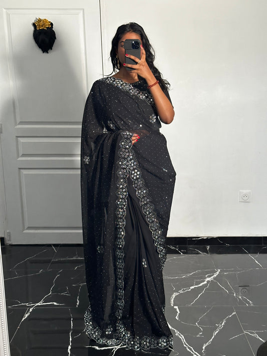 One minute georgette saree black