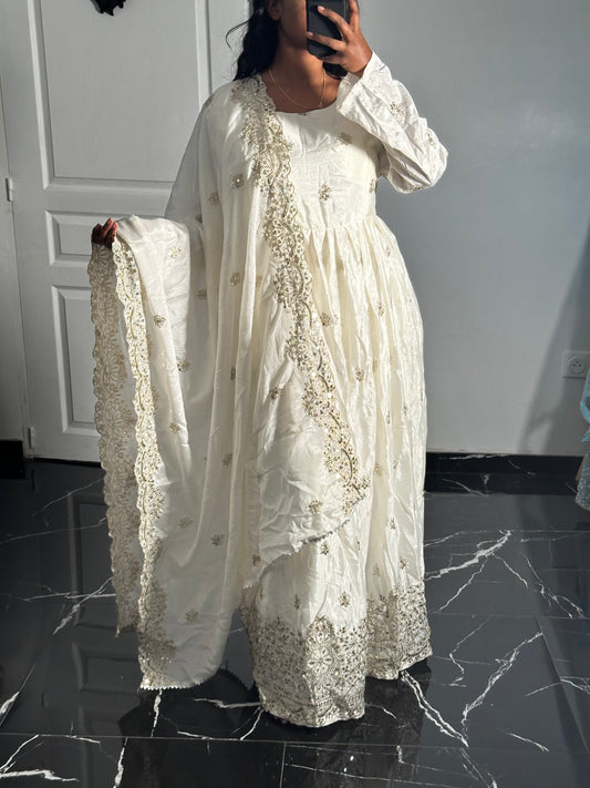 Anarkali blanc