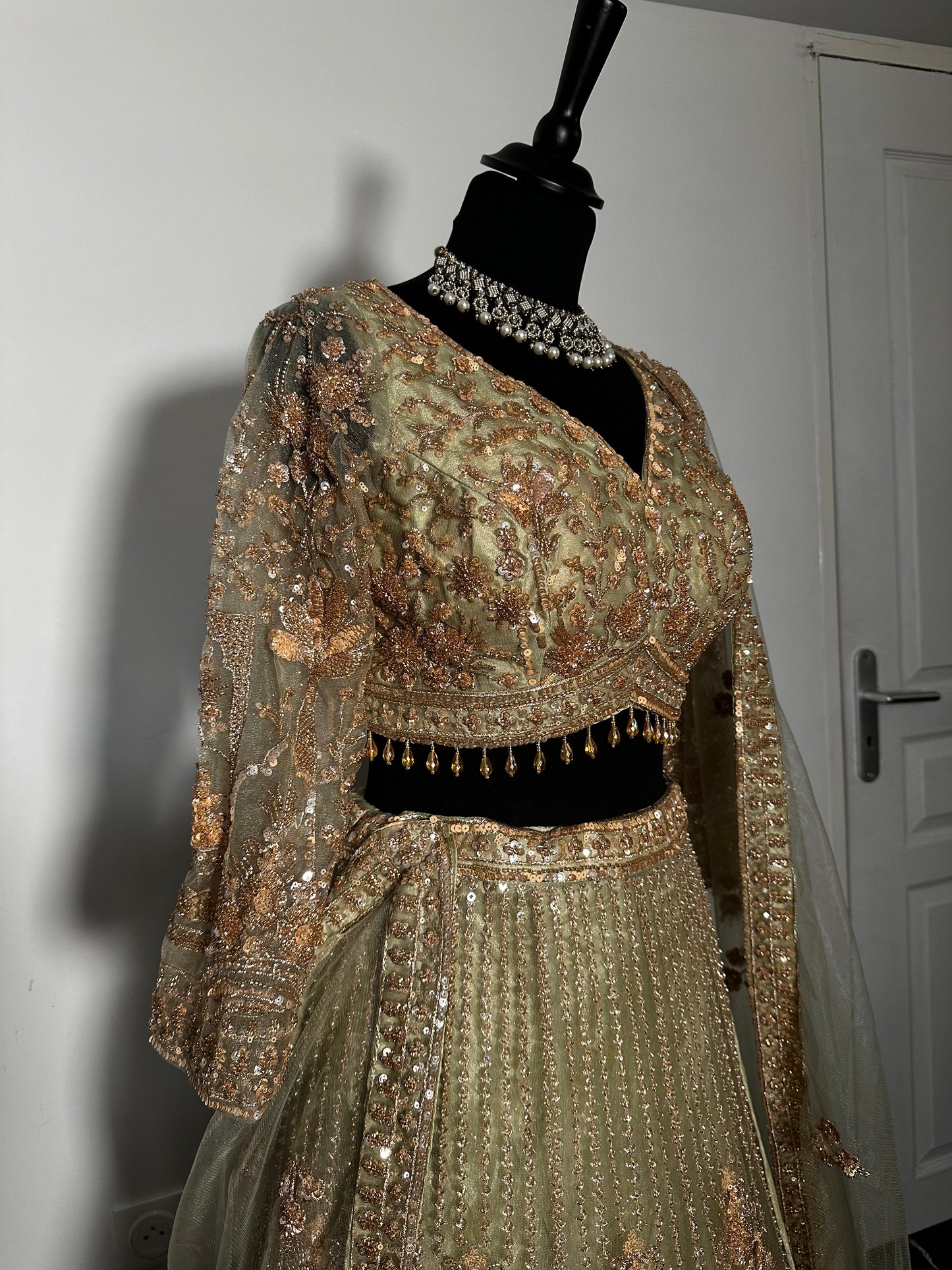 Aahori lehenga
