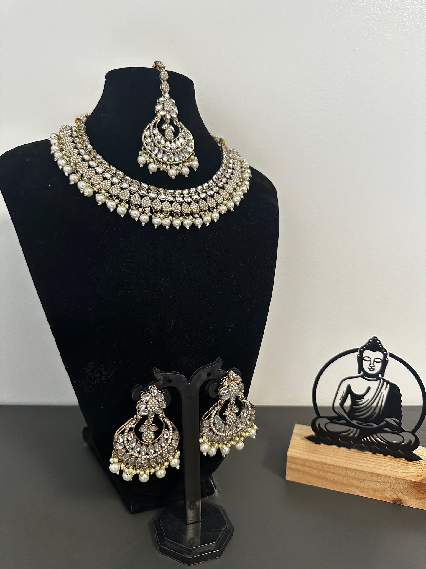Parure Anayaa