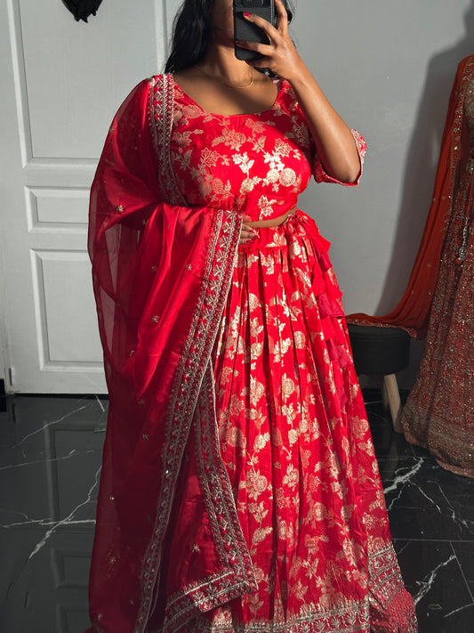 Lehenga en viscose jacquard rouge
