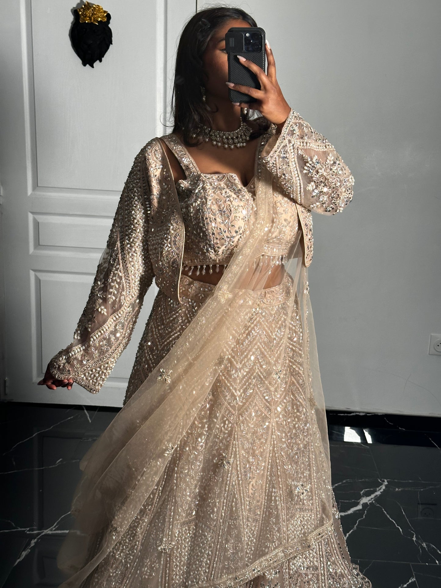 Lehenga beige doré