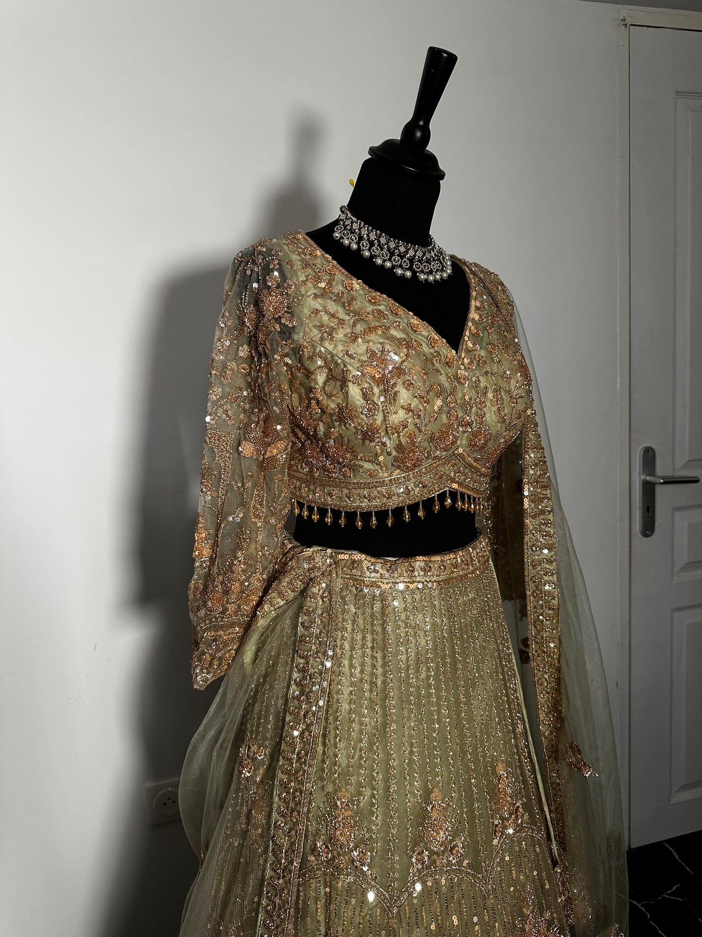 Aahori lehenga