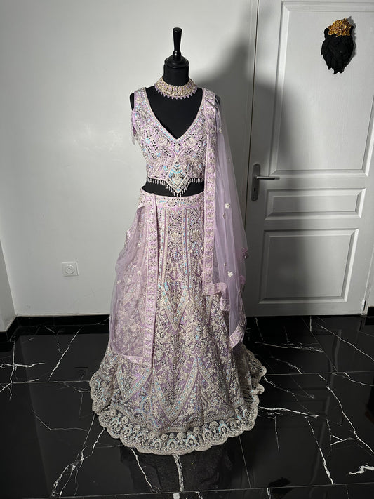 Amara Lehenga