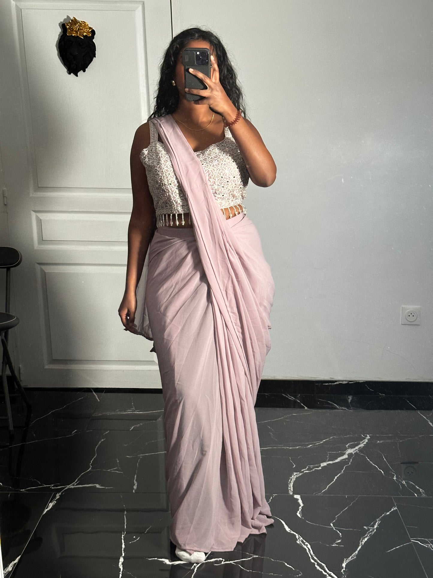 Gown top saree et jacket