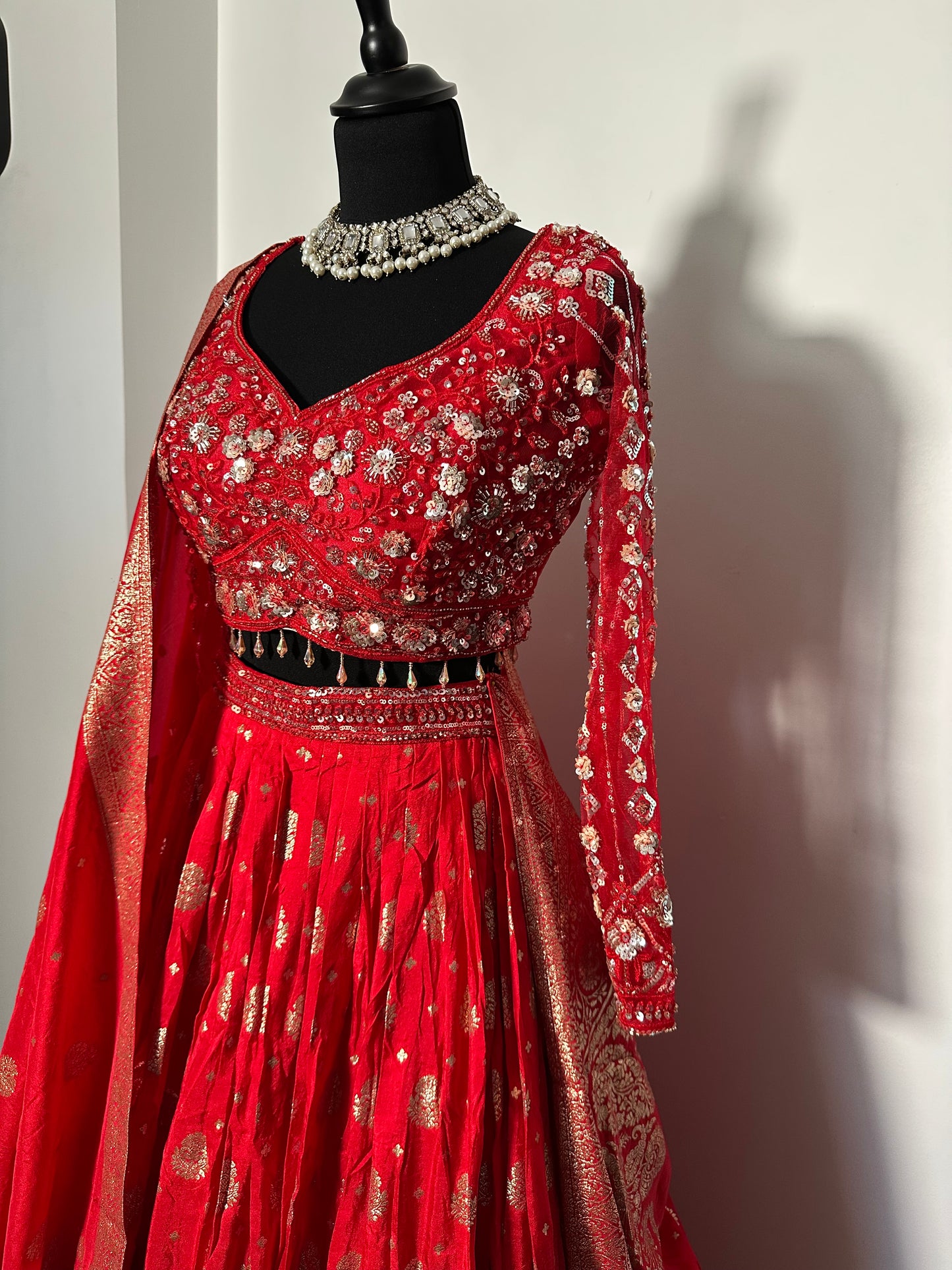 Lehenga rouge Maharani