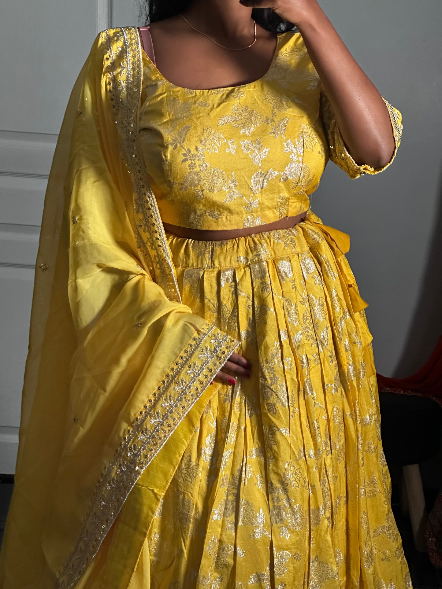Lehenga en viscose jacquard jaune