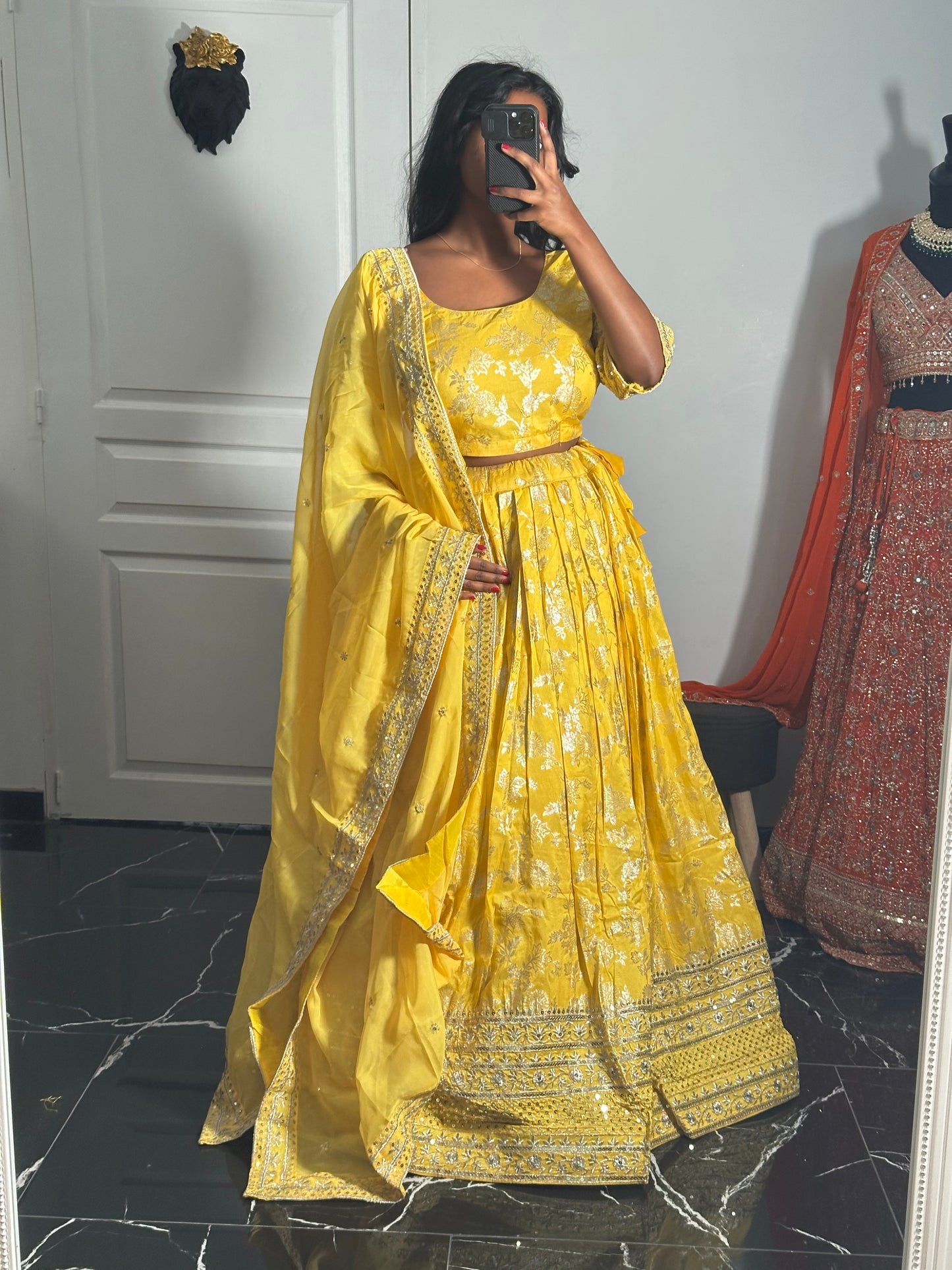Lehenga en viscose jacquard jaune