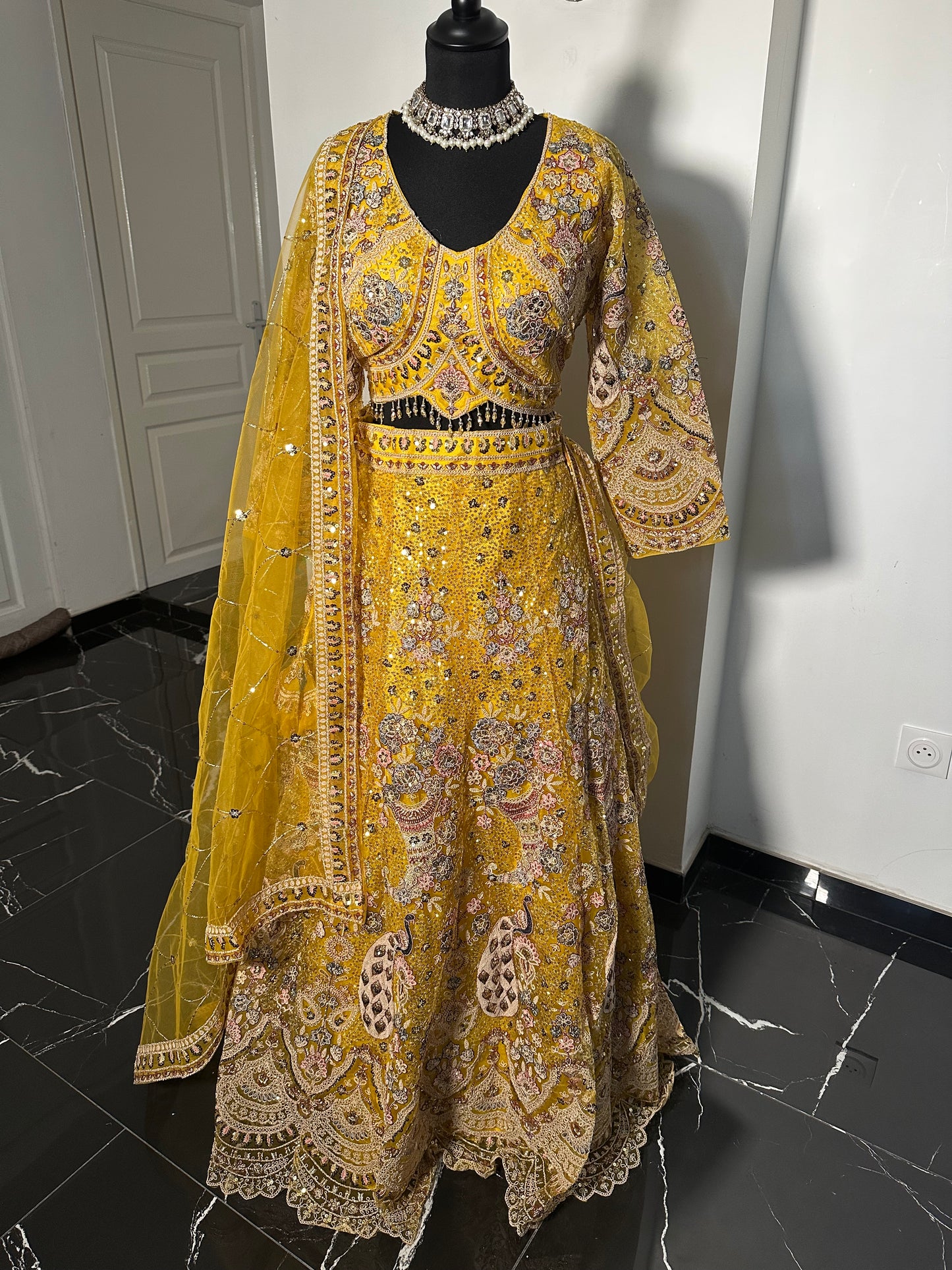 Lehenga jaune moutarde