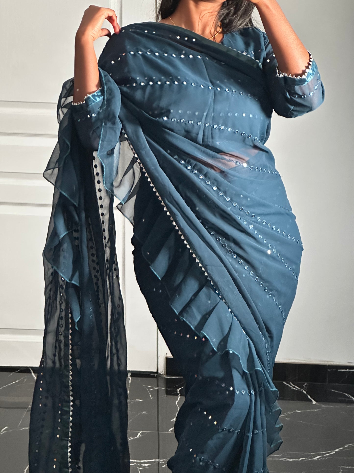 One minute Saree a volant bleu