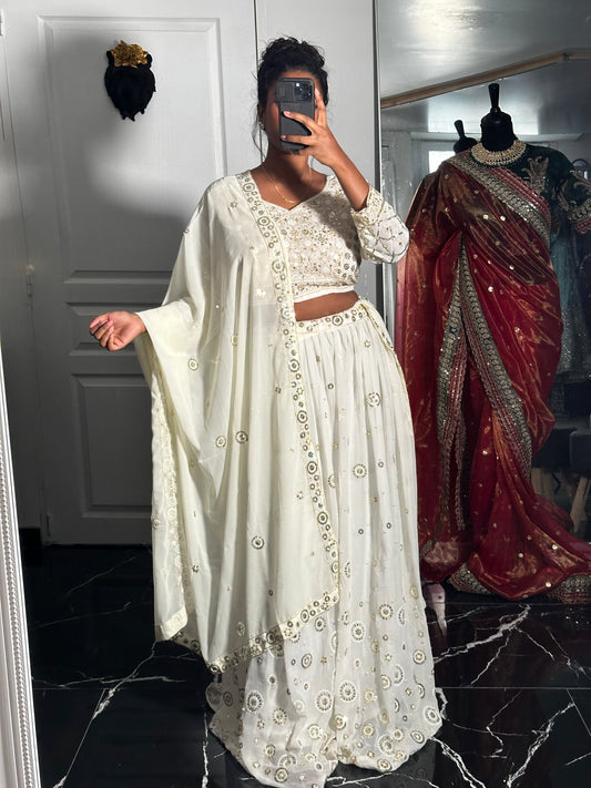 KAMINI lehenga