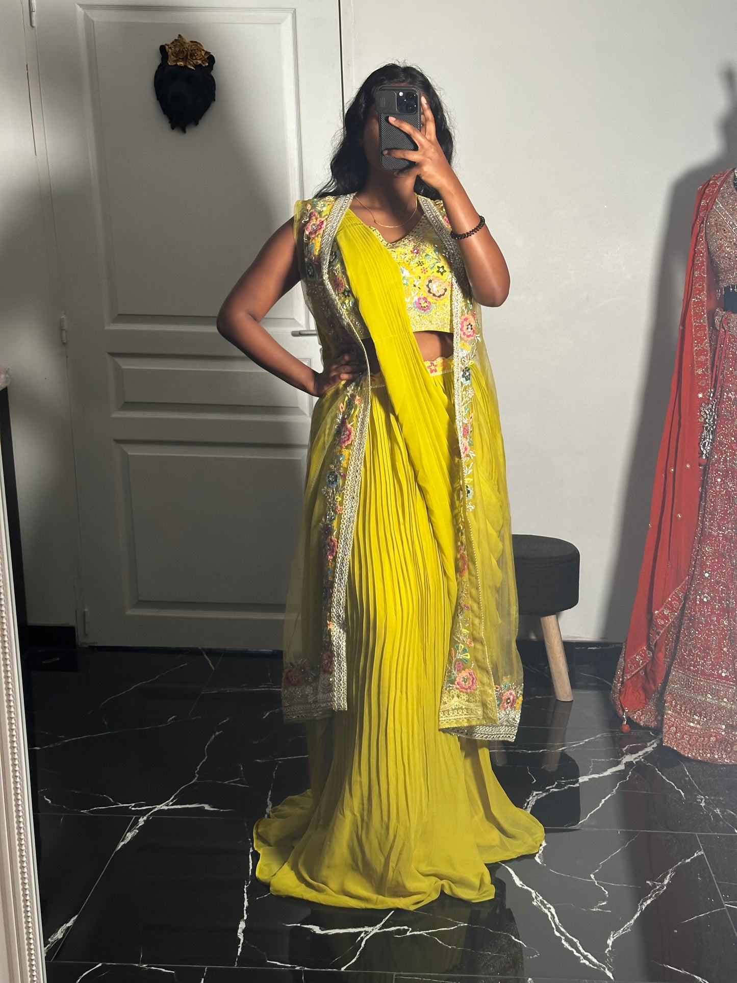 Lehenga gilet jaune