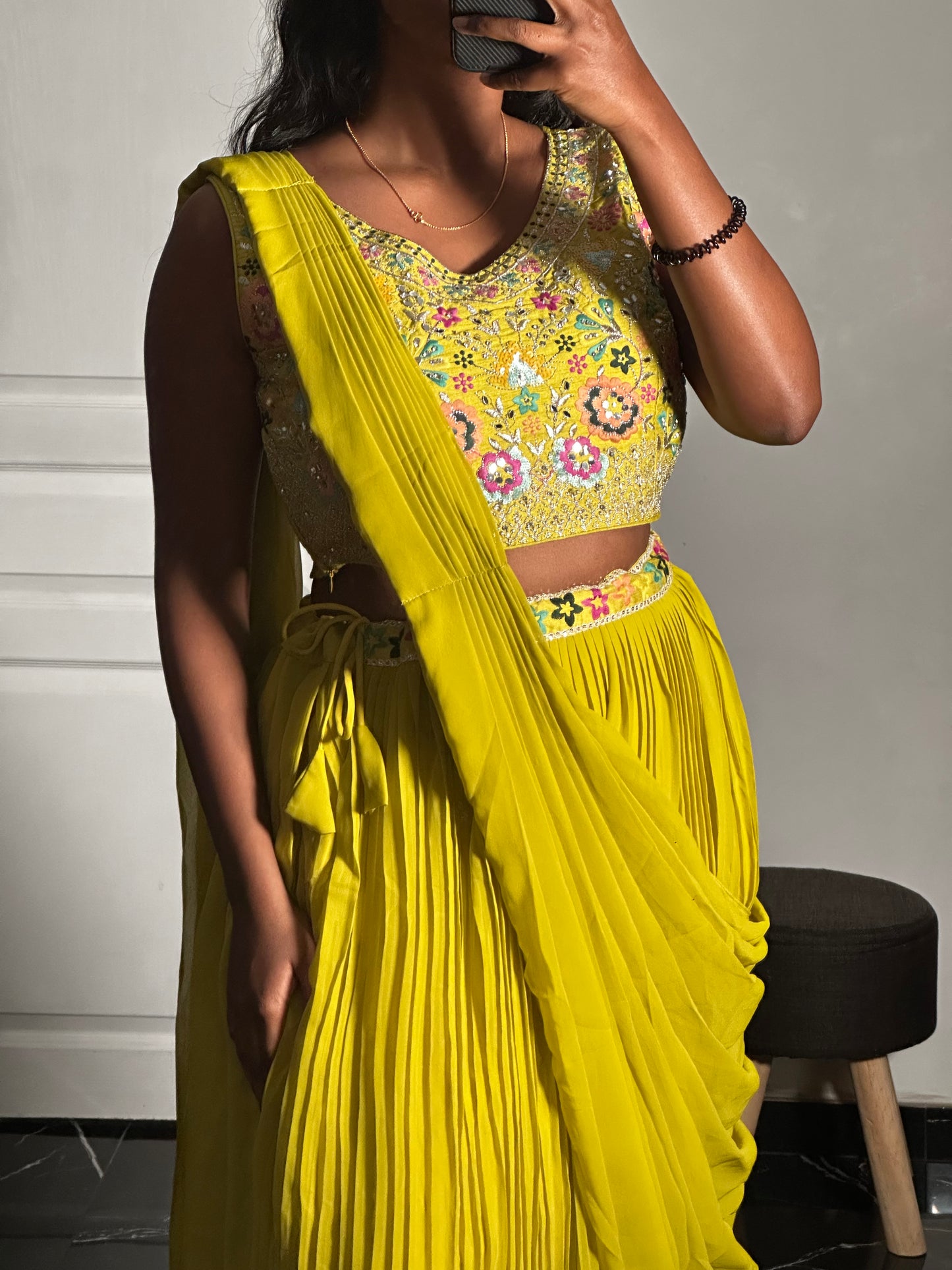 Lehenga gilet jaune