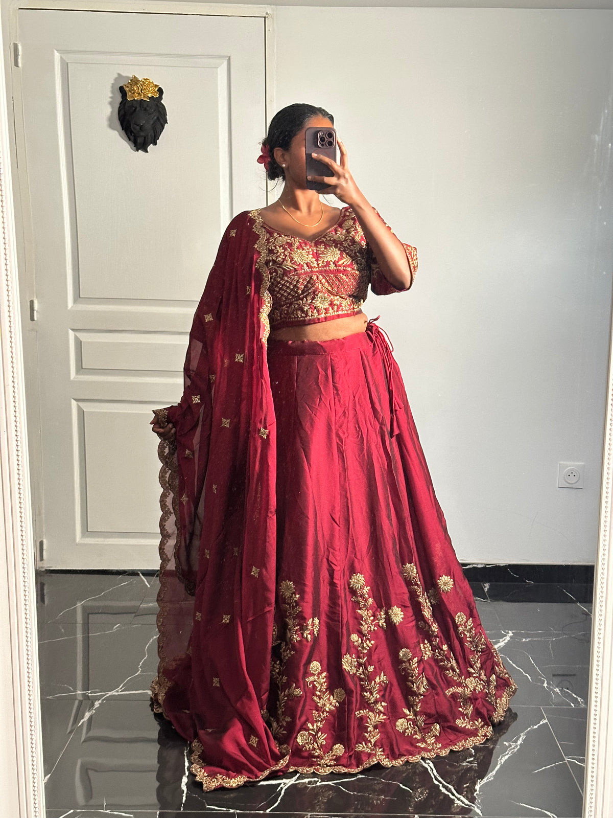 Lehenga Nilani rouge