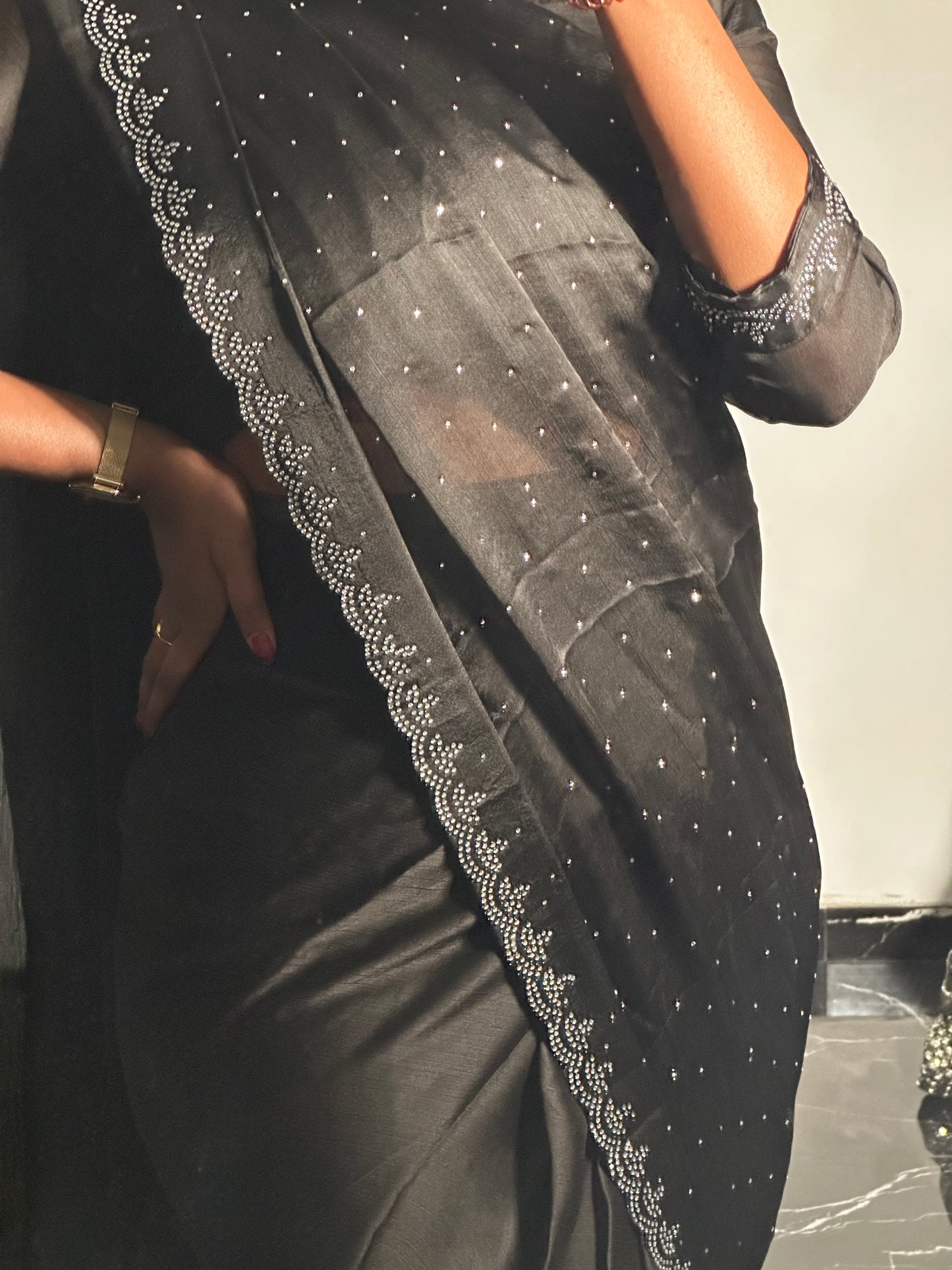 One minute saree noir