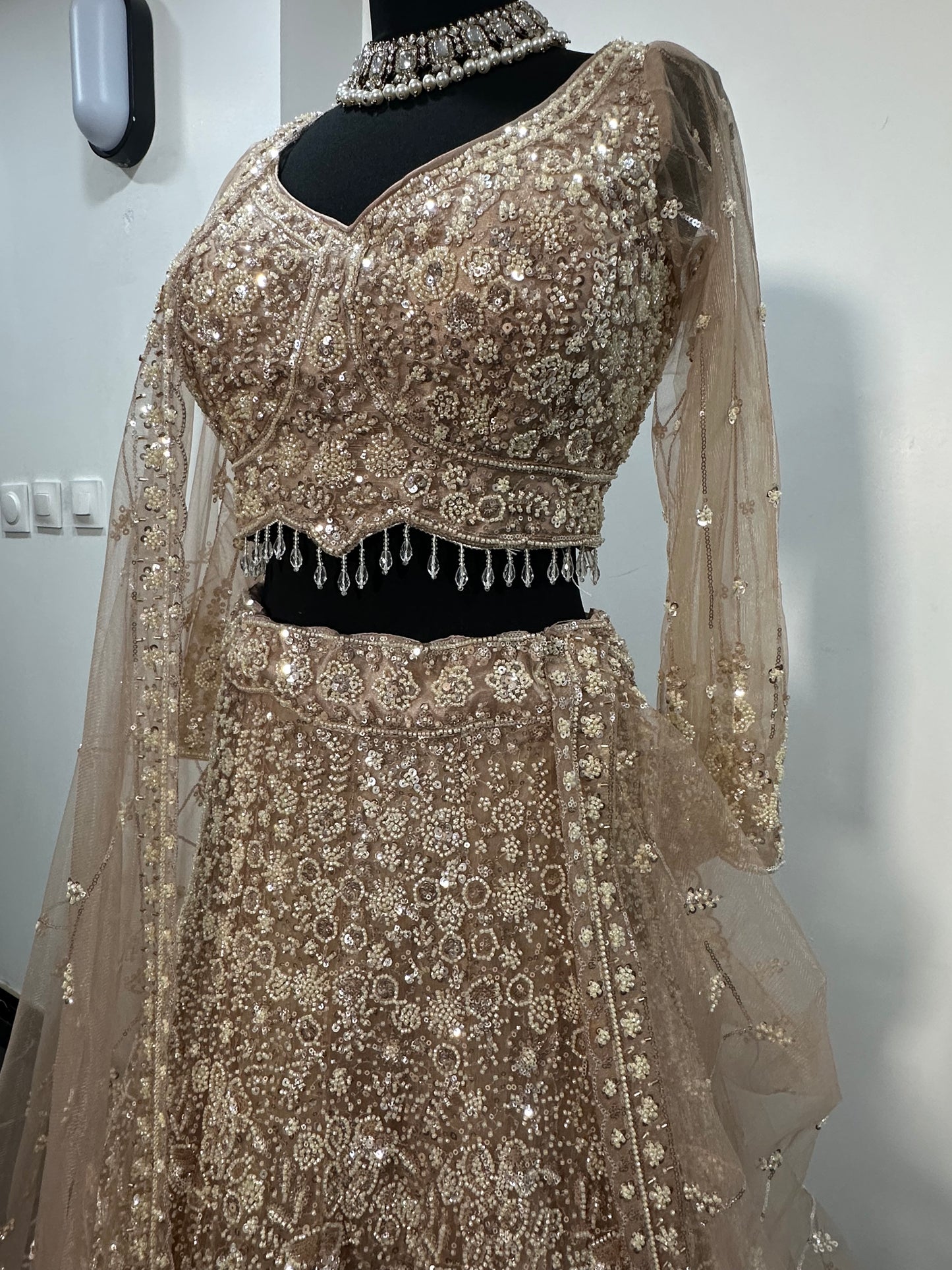 Lehenga champagne