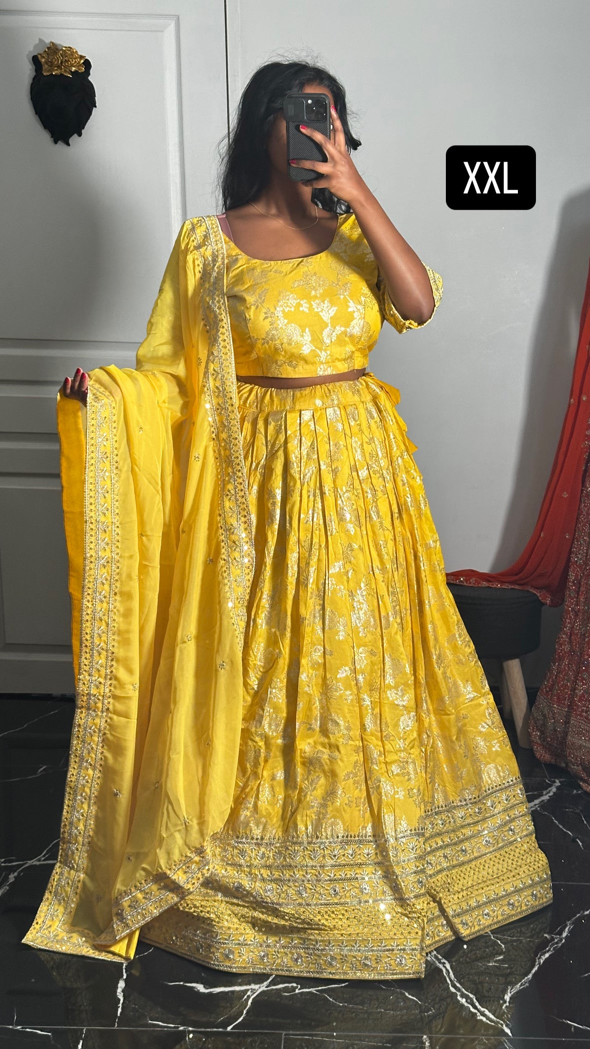 Lehenga en viscose jacquard jaune