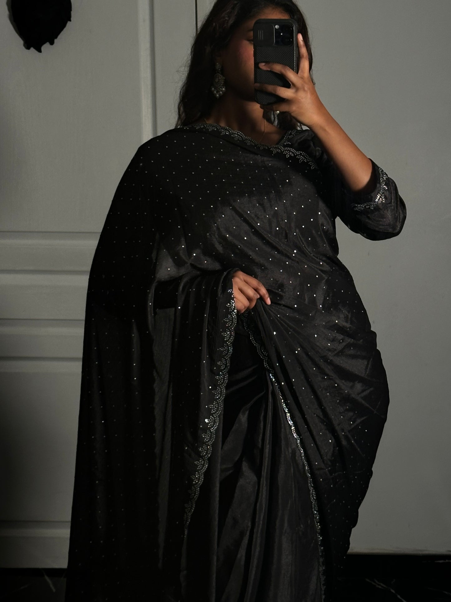 One minute saree noir