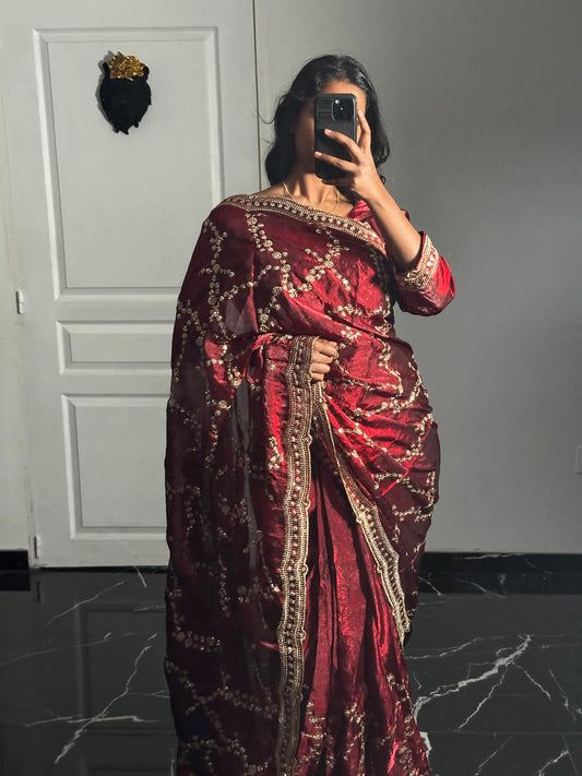 Saree Zoya rouge