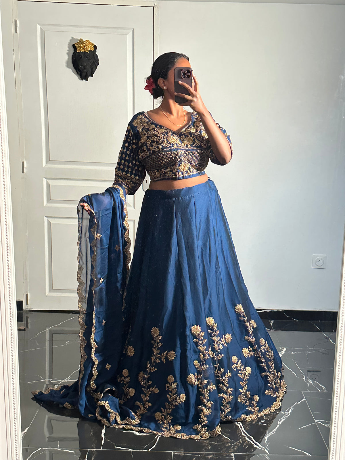 Lehenga Nilani bleu