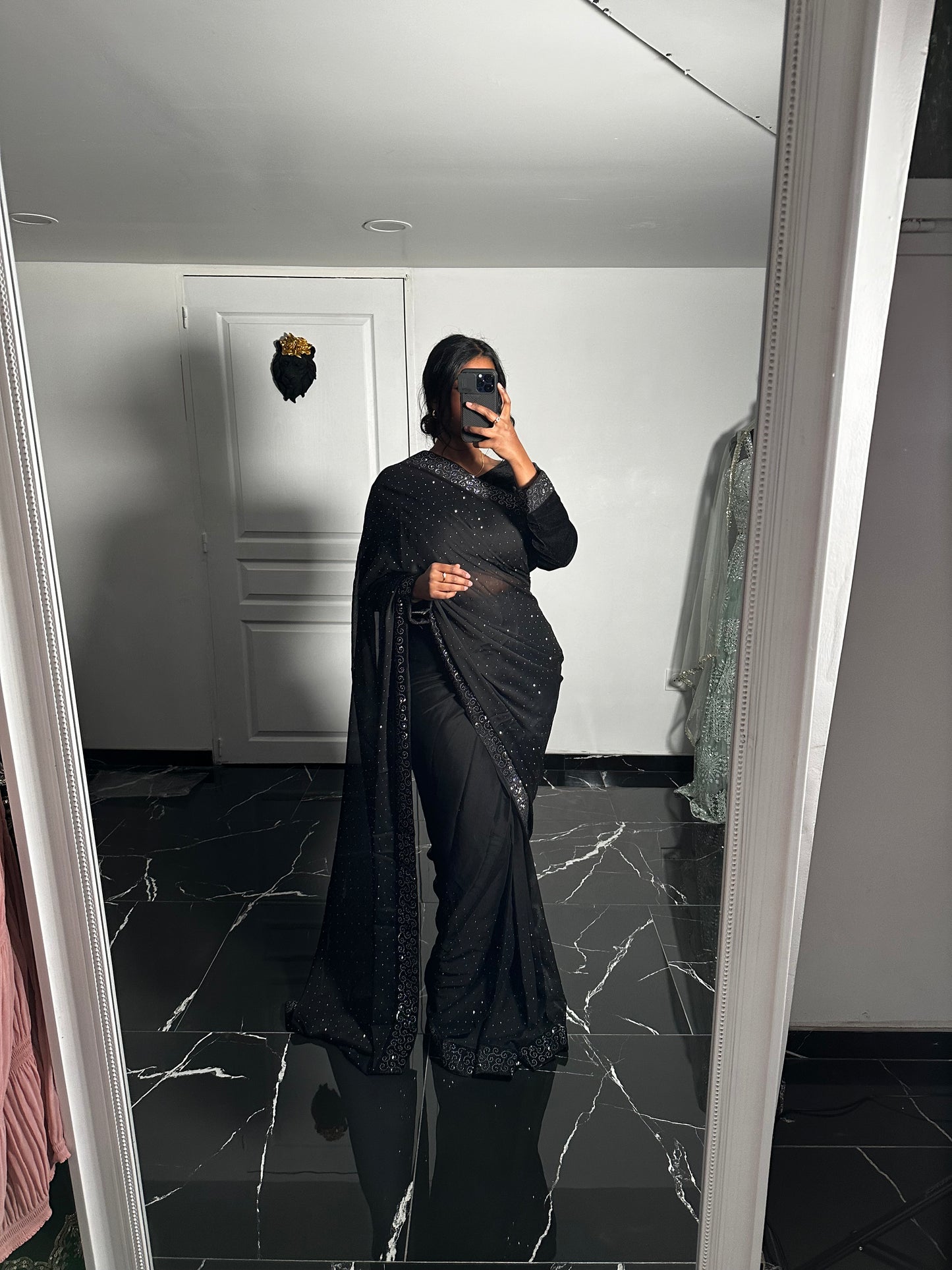 One minute saree noir