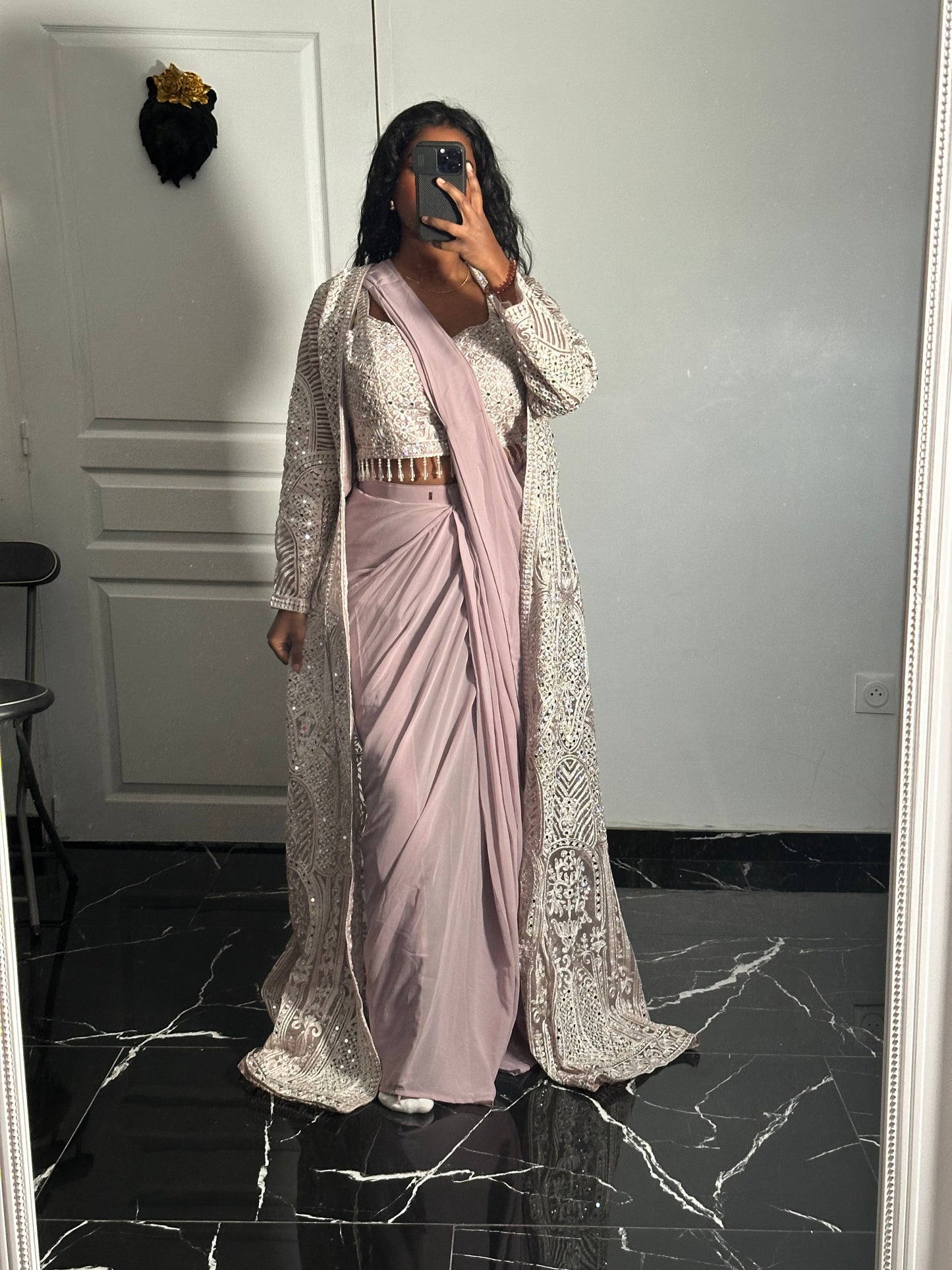 Gown top saree et jacket