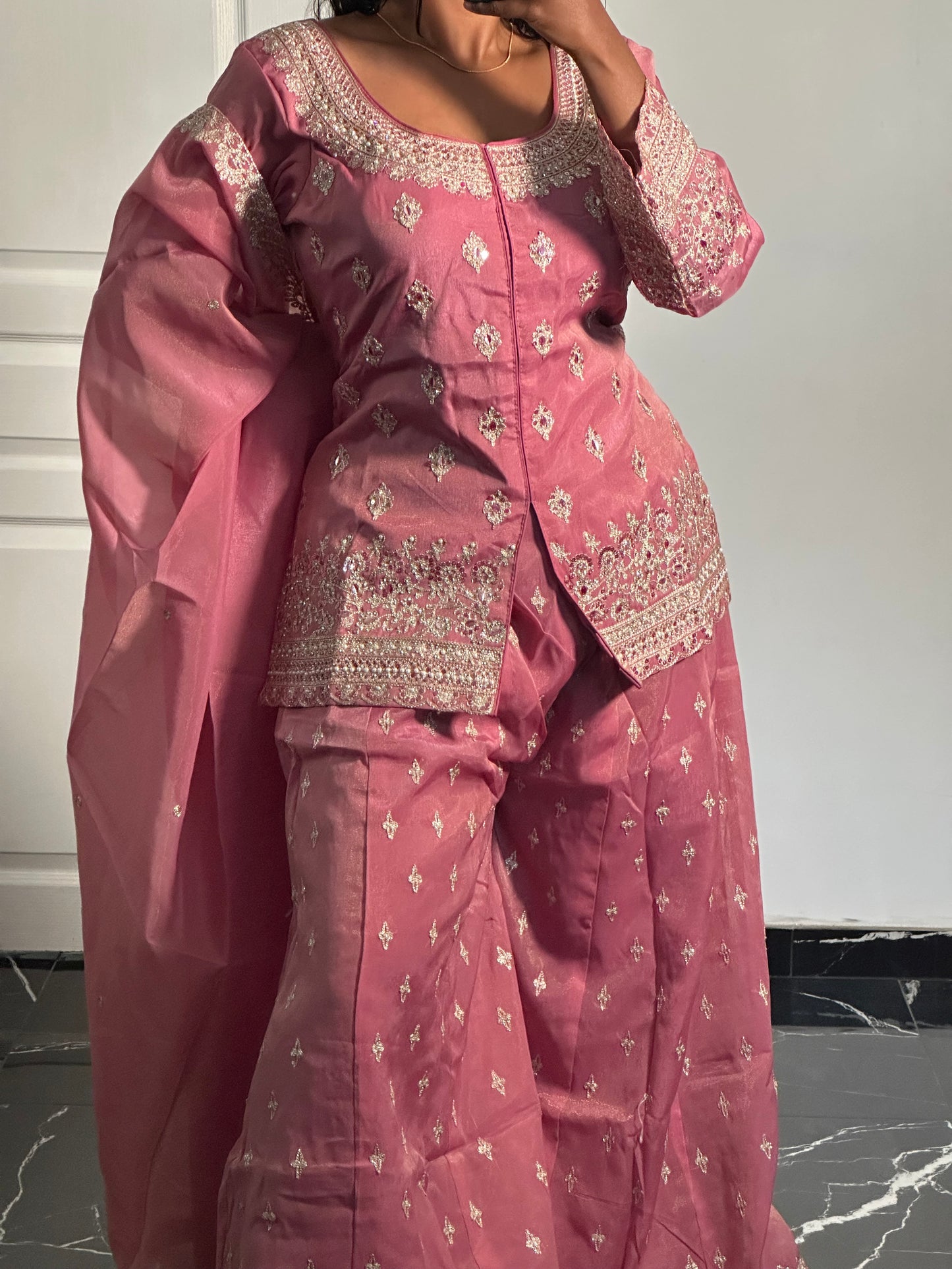 Salwar Kameez Liyana rose