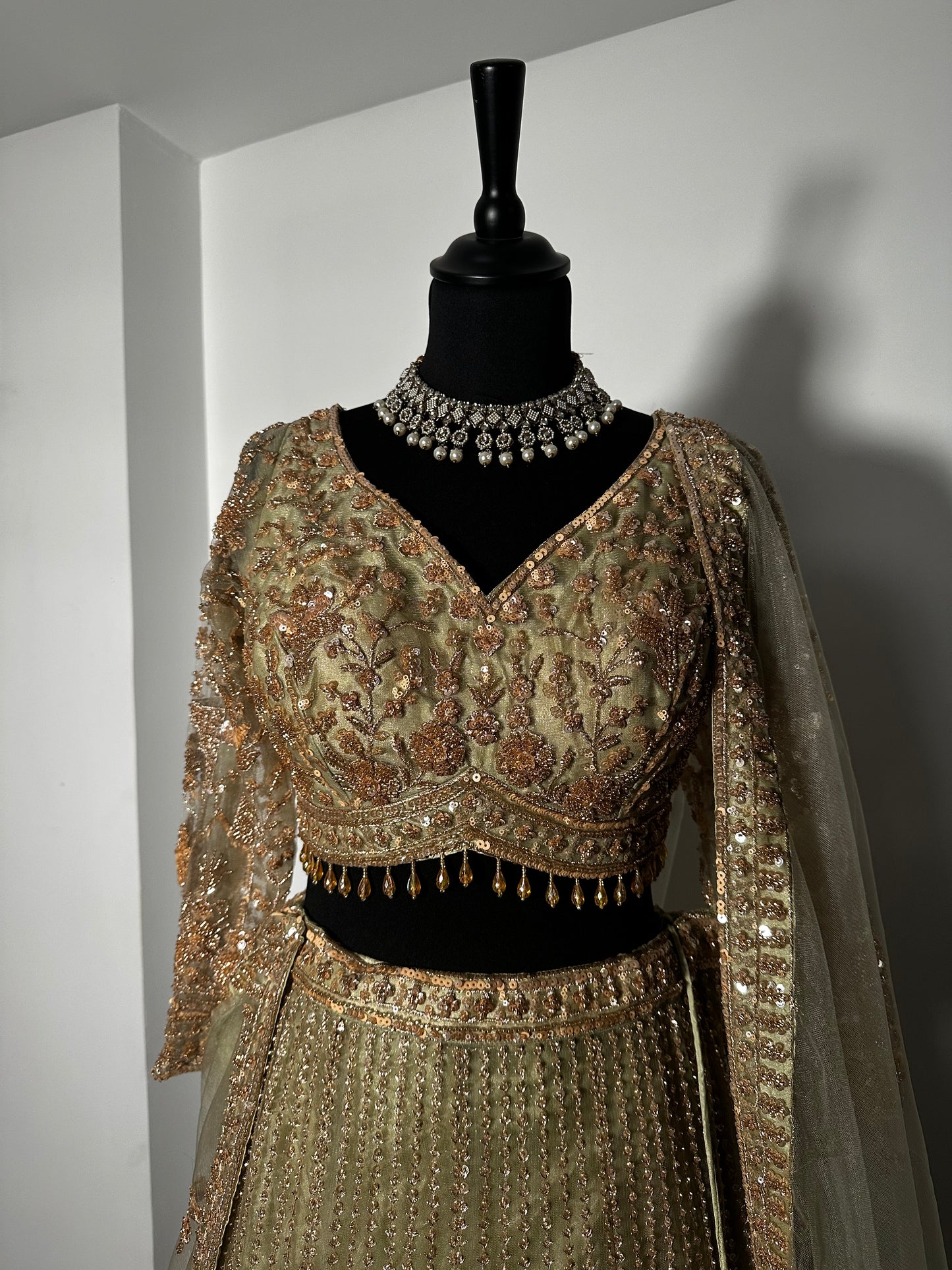 Aahori lehenga