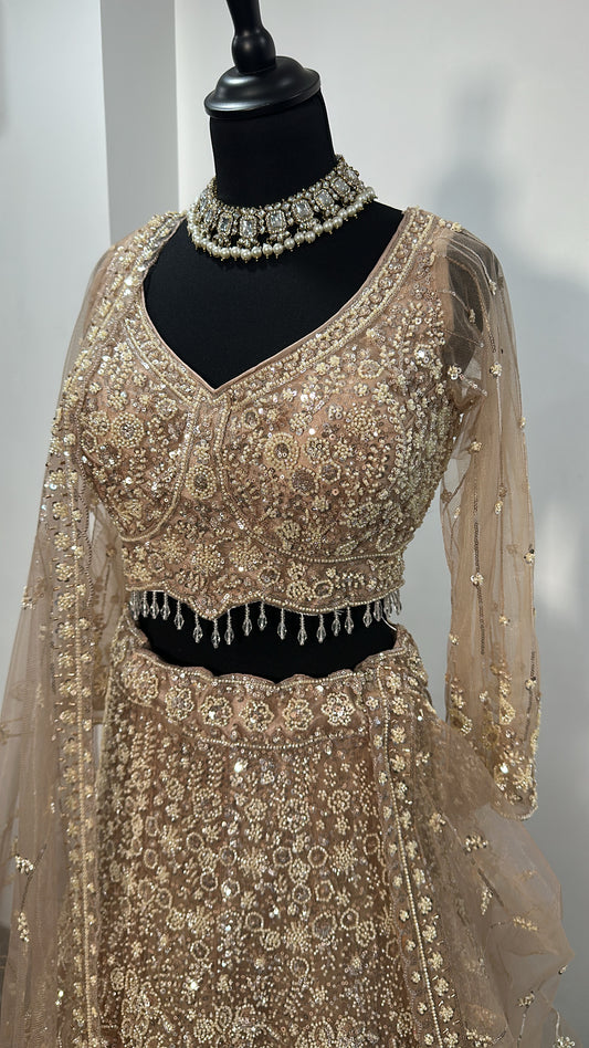Lehenga champagne