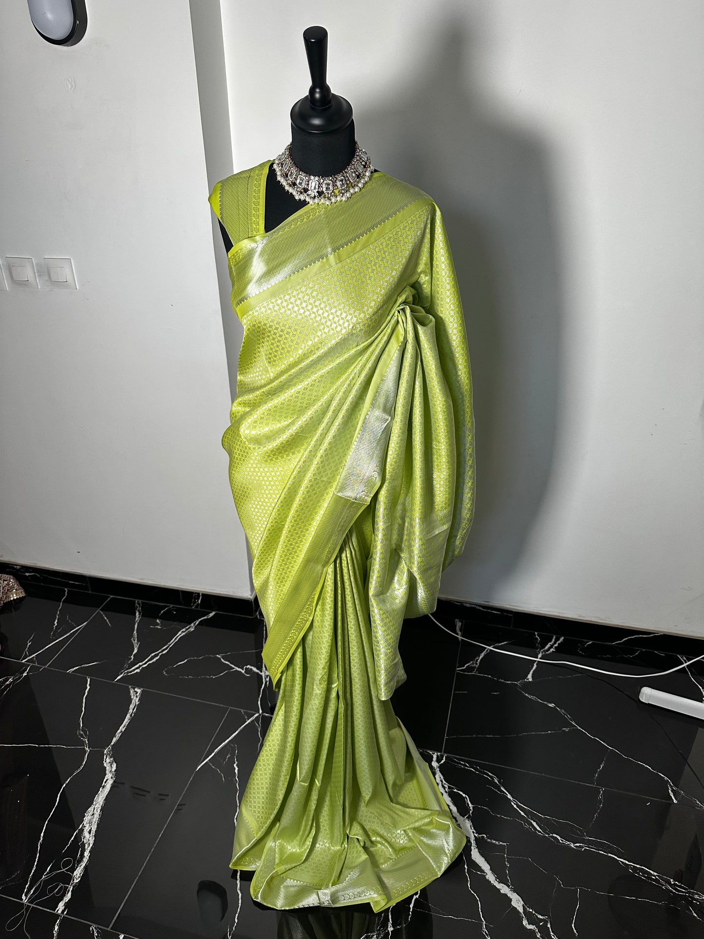 Sari Soft Banarasi Vert citron