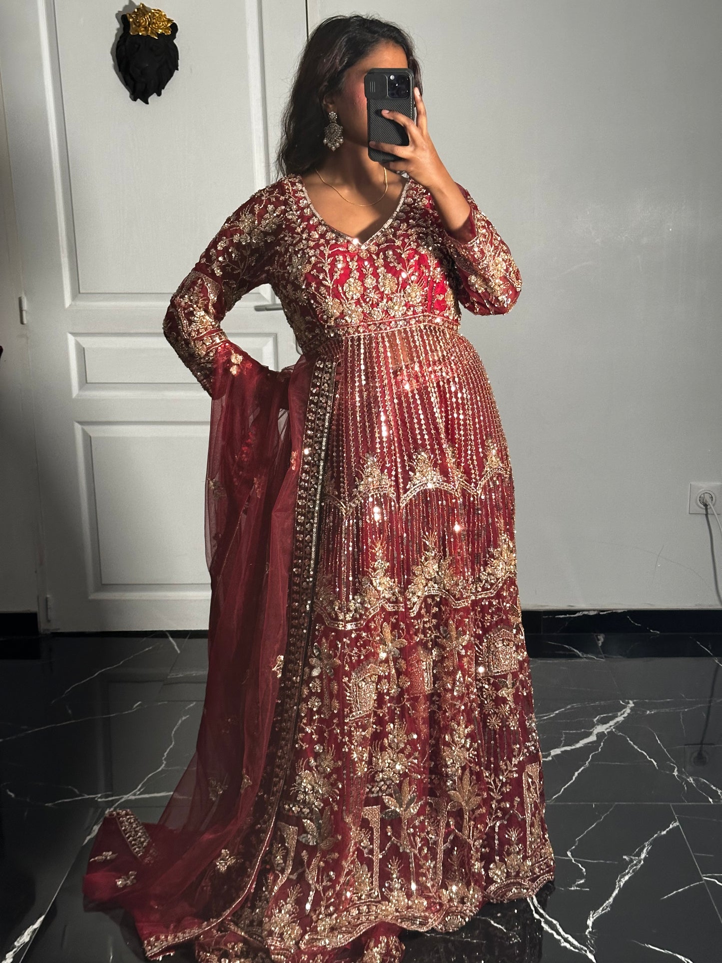 Anarkali Lehenga Rouge brodé