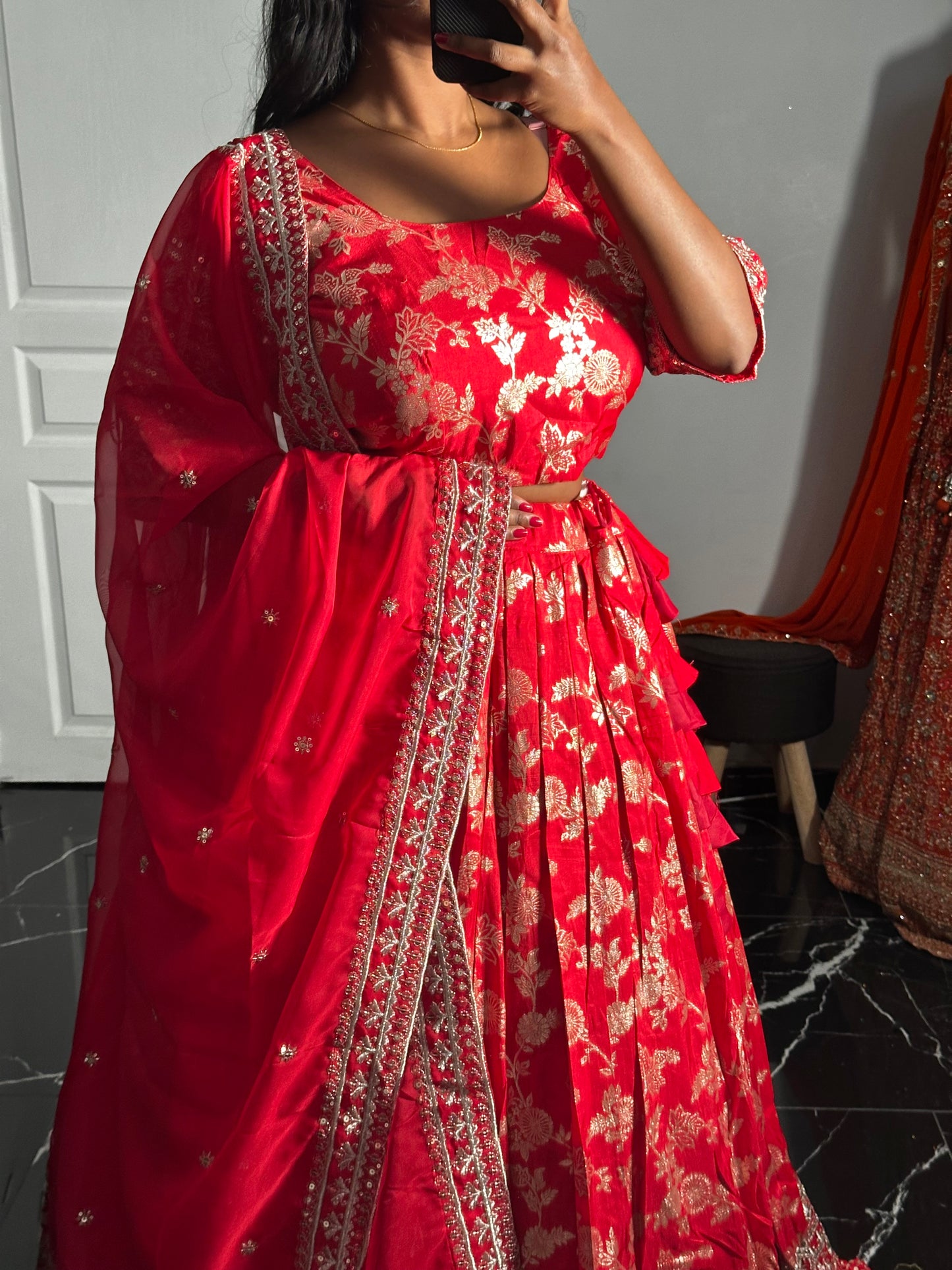 Lehenga en viscose jacquard rouge