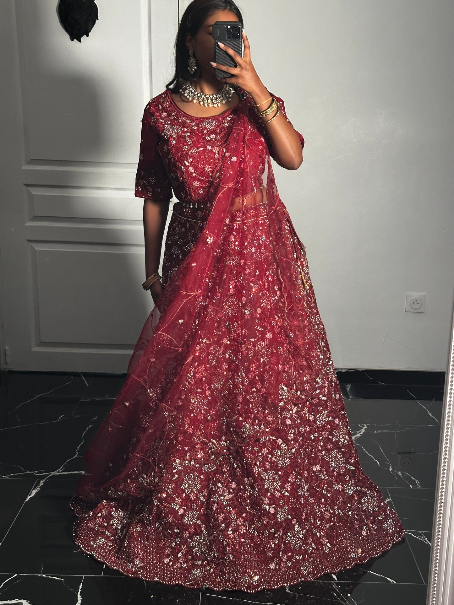 Lehenga rouge bordeaux imperial