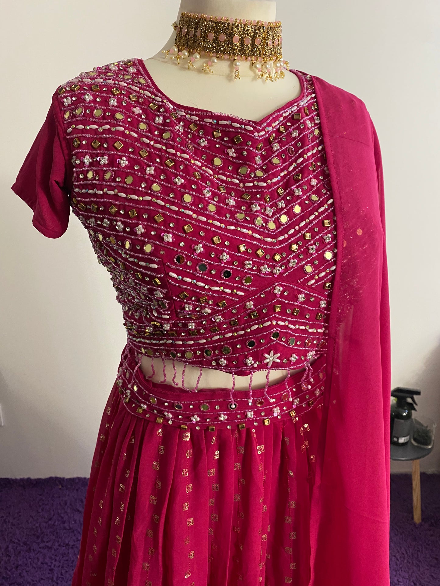 ROSANI lehenga